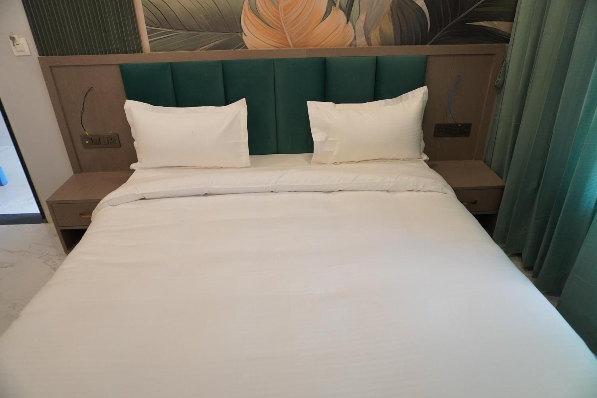 Hotel Heera Palace Khātu エクステリア 写真